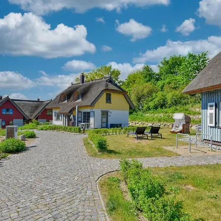 Reetblick 23 Klein Stresow Ruegen By Ruyastay Putbus