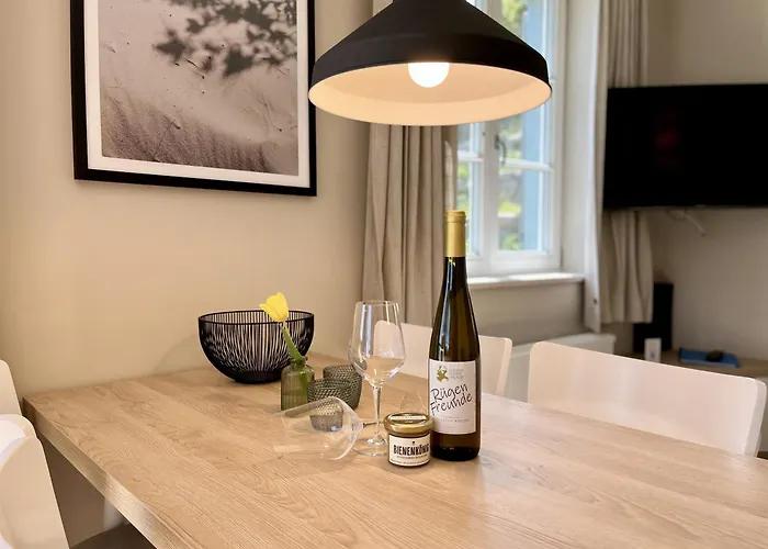 Reetblick 23 Klein Stresow Ruegen By Ruyastay Hébergement de vacances